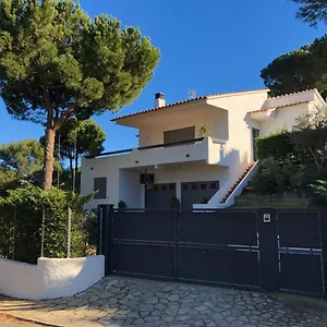  Villa In Met Prive Zwembad En Tuin